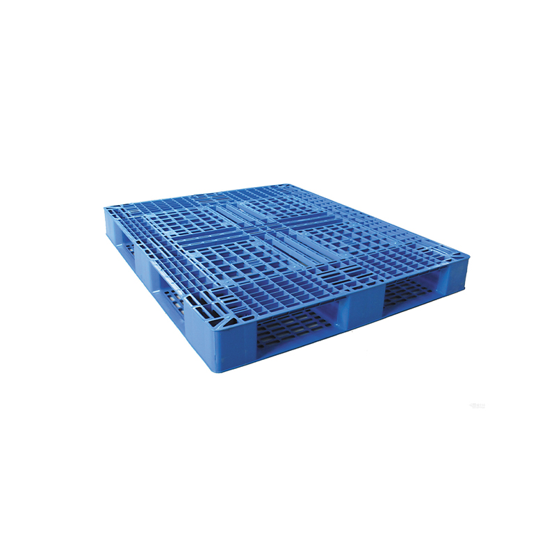 Plastic injection double sided grid pattern